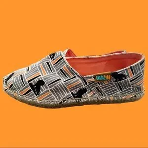 Disney Lion King Ubuntu Shoes Disney | Shoes | Ubuntu Disney Lion King Canvas Slipon  main image 2